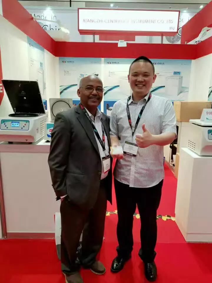 湘智參加中東實(shí)驗(yàn)儀器、分析檢測(cè)設(shè)備博覽會(huì)